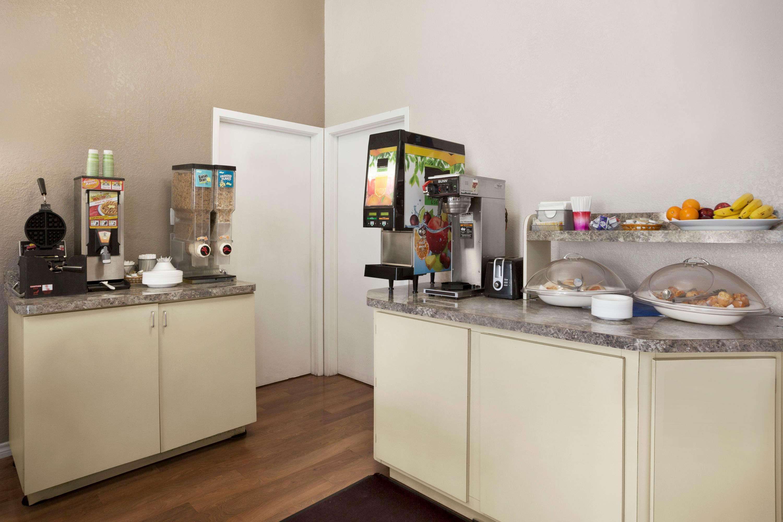 Travelodge By Wyndham Killeen/fort Hood 2* Killeen